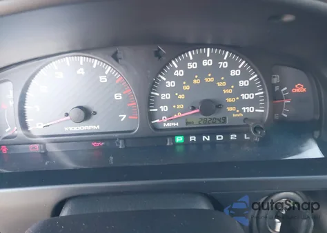 2001 Toyota 4Runner Sr5 V6 from USA, damaged, VIN JT3GN86R610185598